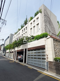 Yeoksam-dong Villa For Rent