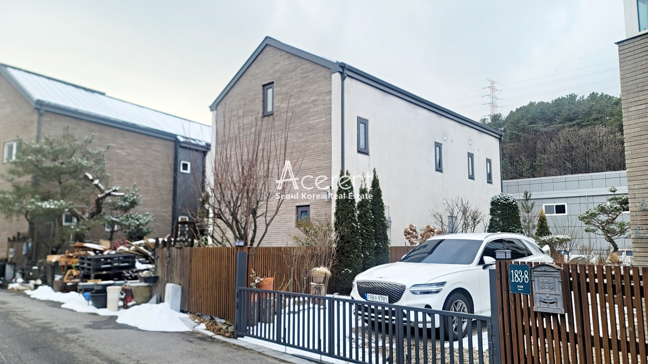 Osan-ri Single House For JeonSe, Rent